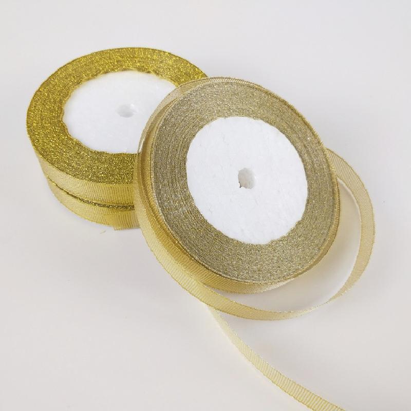 Dây satin vàng bạc, lý tưởng cho làm bánh, hộp quà, và trang trí lễ hội. Hoàn hảo cho gói quà, bánh sinh nhật và trang trí ngày lễ.