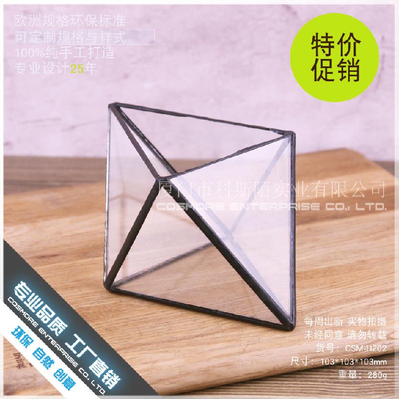 DG-174 Hộp gỗ gọn nhẹ có 4 góc đôi đuôi và nhiều mặt độc đáo của Bắc Âu