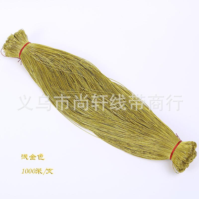 Dây treo vàng bạc 8 sợi, đường kính 1mm, lý tưởng để gói quà Giáng Sinh. Dây không co giãn, phù hợp cho thẻ treo và trang trí quà tặng.