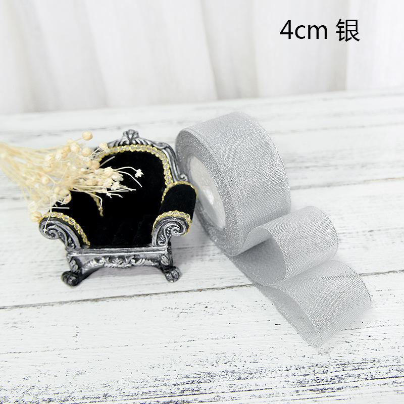 Dây satin vàng bạc, lý tưởng cho làm bánh, hộp quà, và trang trí lễ hội. Hoàn hảo cho gói quà, bánh sinh nhật và trang trí ngày lễ.