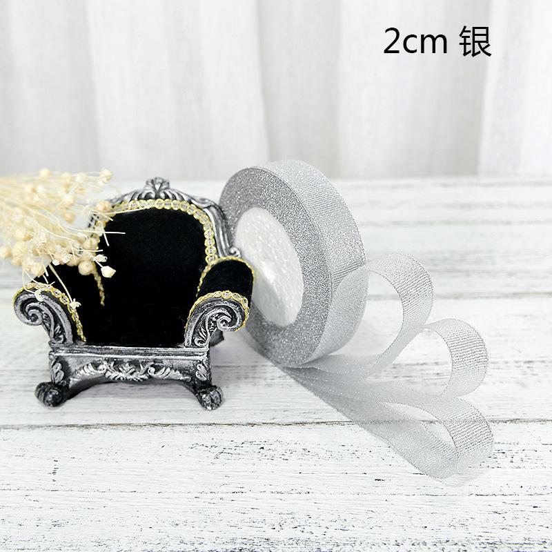 Dây satin vàng bạc, lý tưởng cho làm bánh, hộp quà, và trang trí lễ hội. Hoàn hảo cho gói quà, bánh sinh nhật và trang trí ngày lễ.