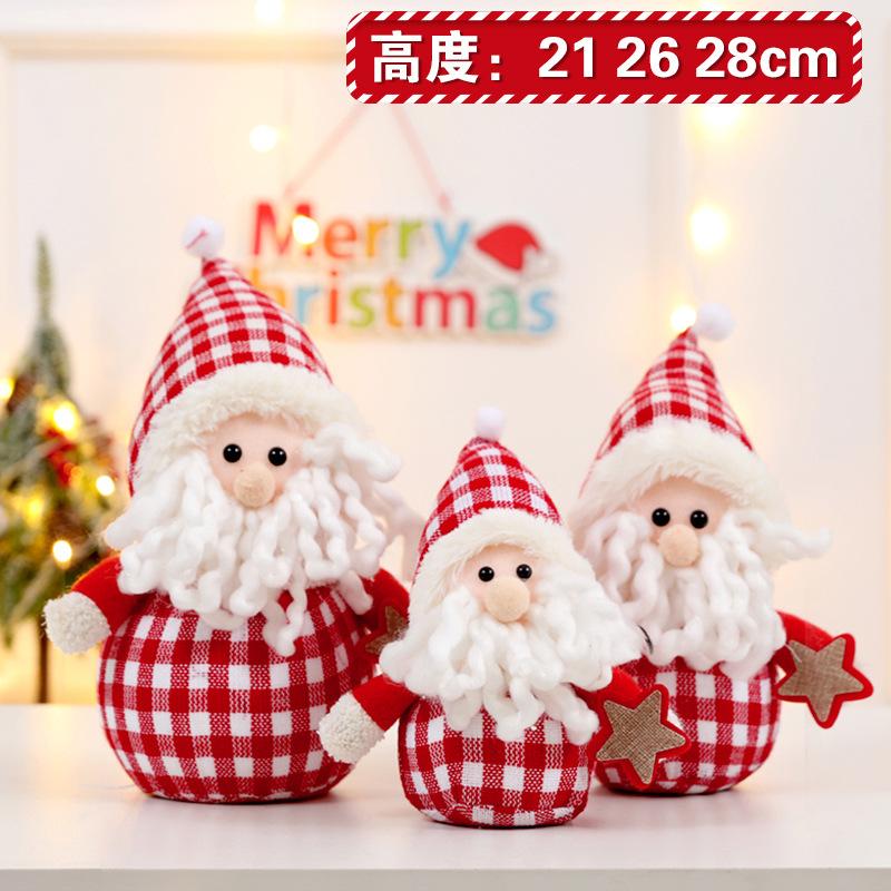 Trang trí Noel: Búp bê người tuyết, cây thông, chụp ảnh