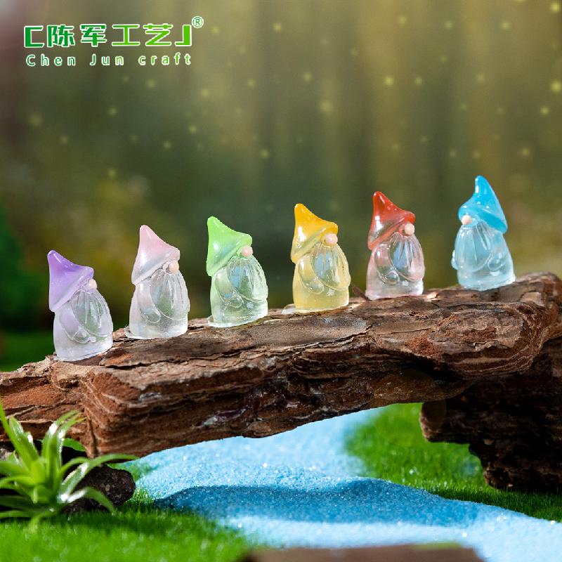 跨境新品微景观创意夜光复活节老人萌粒 DIY装饰品配件迷你小摆件