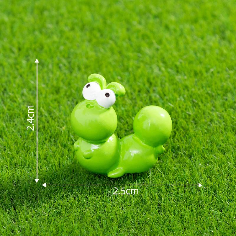 Sâu Lông Mắt To Mini (PK-536)
