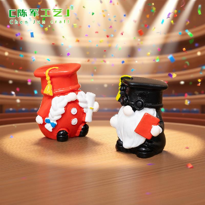 Chú lùn lễ tốt nghiệp mini bằng nhựa resin (PK-719)