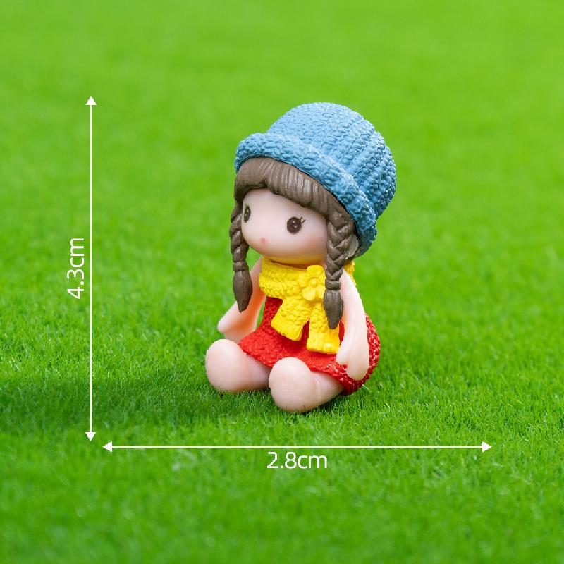 Tiểu cảnh búp bê cô gái đội mũ, quà sinh nhật sáng tạo (ZC-432)