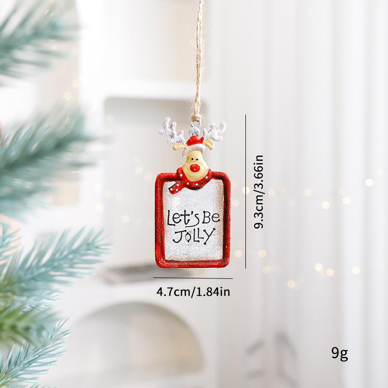 Trang trí Noel: Treo cây Noel ông già, người tuyết và tất