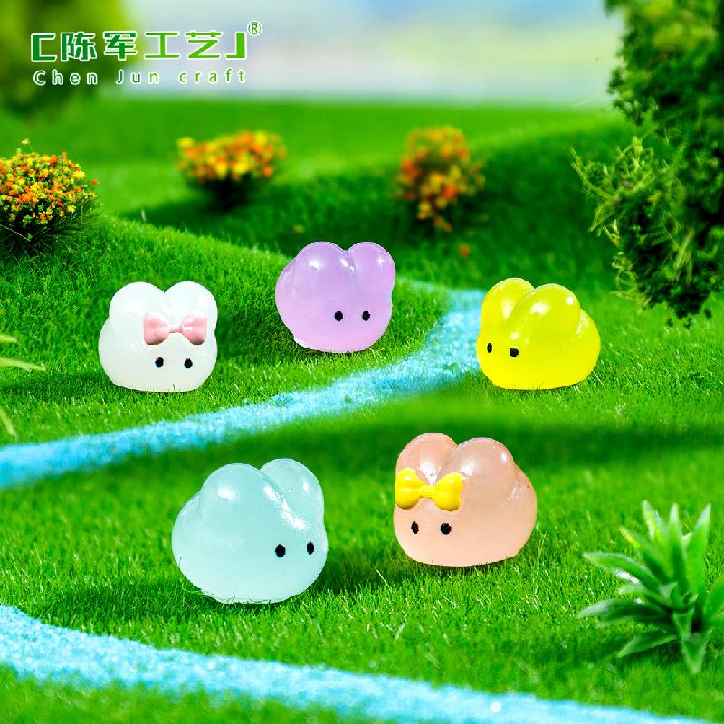 微景观创意可爱夜光小兔子萌粒公仔 DIY装饰品配件迷你桌面小摆件