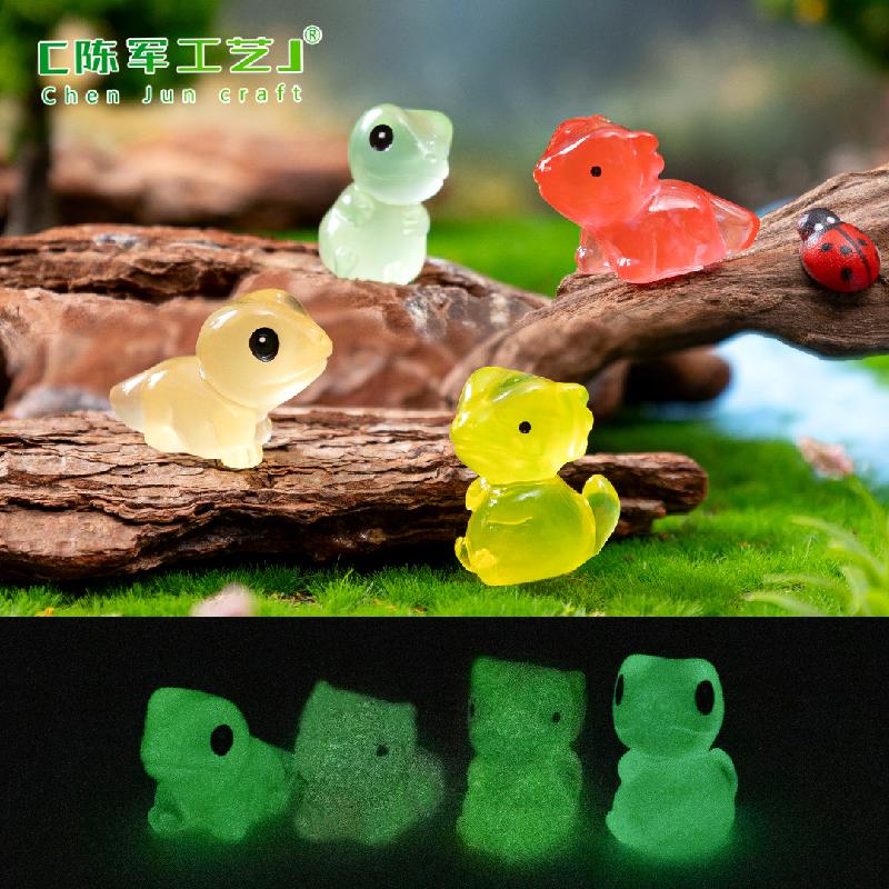 跨境新品微景观创意夜光爬宠大小眼守宫 DIY装饰品配件迷你小摆件