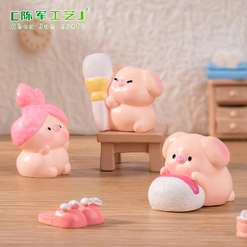 微景观创意化妆小猪公仔娃娃屋 DIY装饰品配件迷你汽车桌面小摆件