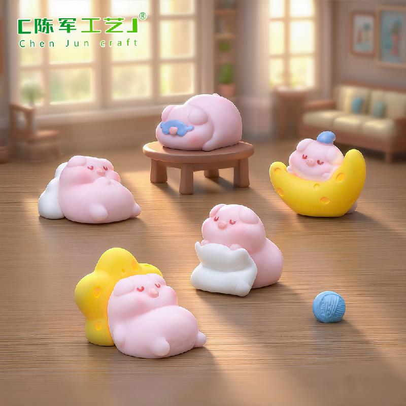 微景观创意可爱猪猪公仔萌粒 DIY装饰品挂配件迷你车载桌面小摆件