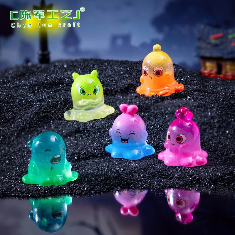 跨境新品微景观创意夜光彩虹怪兽萌粒 DIY装饰品挂配件迷你小摆件