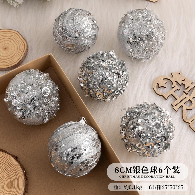 Trang trí Noel: Bóng cây thông 2024, thiết kế trang nhã