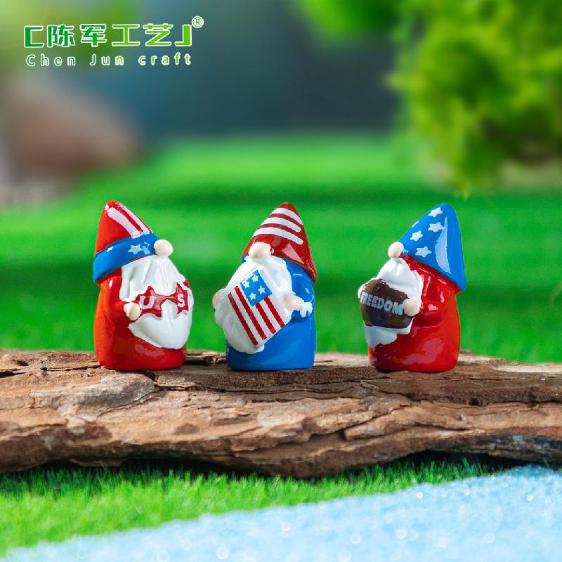 跨境外贸微景观创意自由小矮人公仔 DIY装饰品配件迷你树脂小摆件