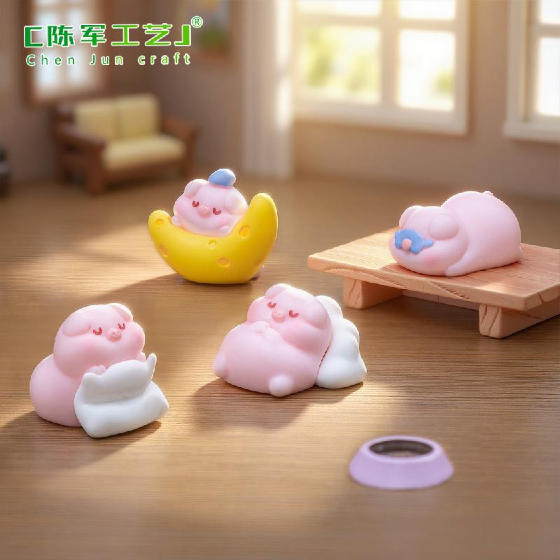 微景观创意可爱猪猪公仔萌粒 DIY装饰品挂配件迷你车载桌面小摆件
