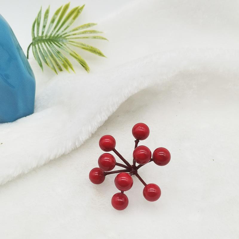 Đồ trang trí Giáng Sinh: 7 đầu/12 đầu quả đỏ xốp, quả đông châu, quả dâu giả, dây trang trí nhà.