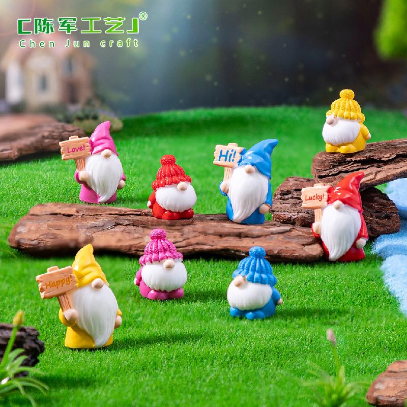 跨境微景观创意蓝色举牌小矮人萌粒盲袋 DIY装饰品配件迷你小摆件