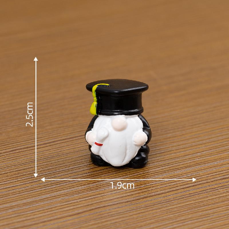 Chú lùn lễ tốt nghiệp mini bằng nhựa resin (PK-719)