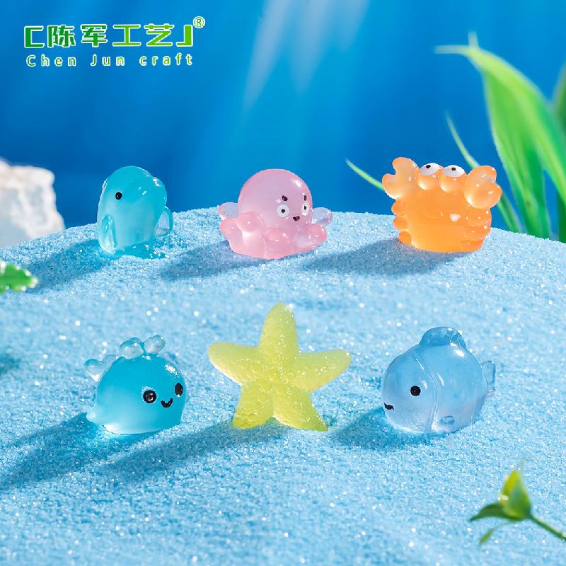Động vật mini phát sáng – Mô hình thú mini dạ quang trong bình sinh thái (M-1014)