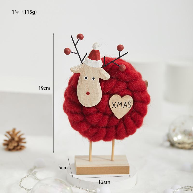 Đồ trang trí Giáng Sinh phong cách Bắc Âu - gỗ và len, bao gồm tuần lộc, ông già Noel, cây thông. Hoàn hảo cho trang trí bàn và không gian Giáng Sinh.