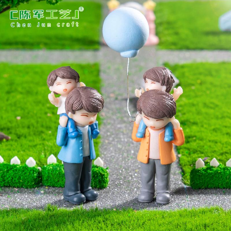 Cha con leo núi – Mô hình kỷ niệm Ngày của Cha, trang trí bàn, xe hơi (M-584)