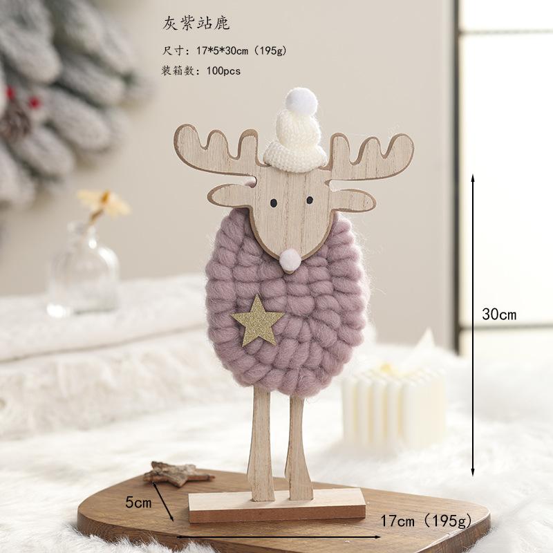 Đồ trang trí Giáng Sinh phong cách Bắc Âu - gỗ và len, bao gồm tuần lộc, ông già Noel, cây thông. Hoàn hảo cho trang trí bàn và không gian Giáng Sinh.