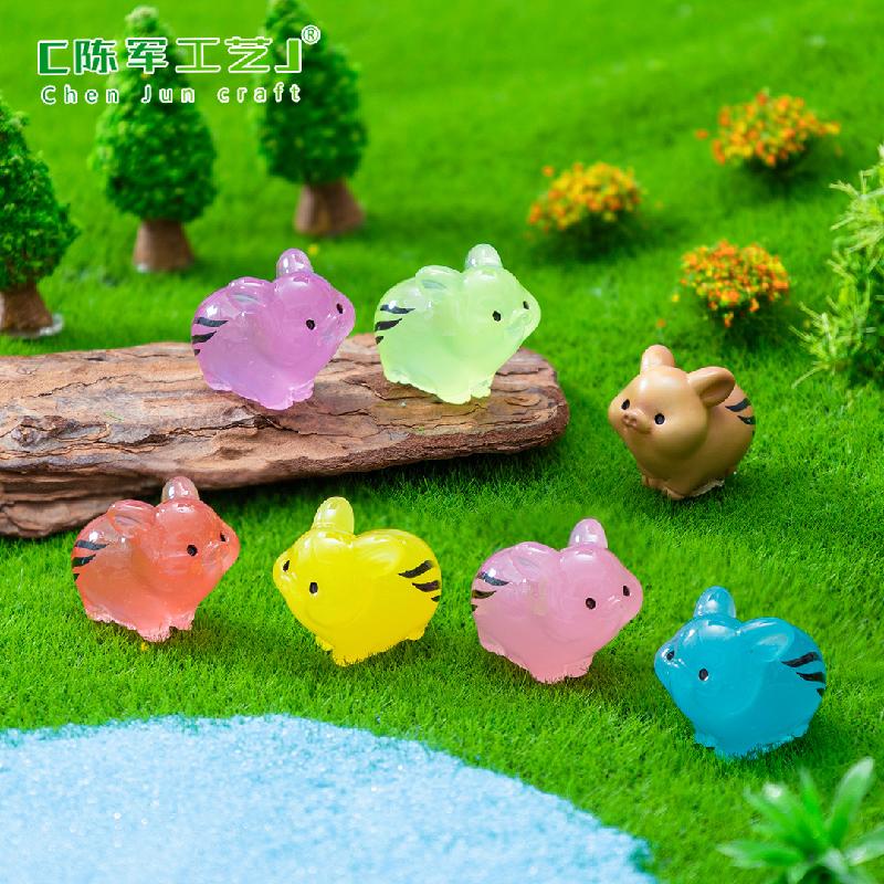 微景观创意夜光炫彩小野猪萌粒公仔 DIY装饰品配件迷你树脂小摆件