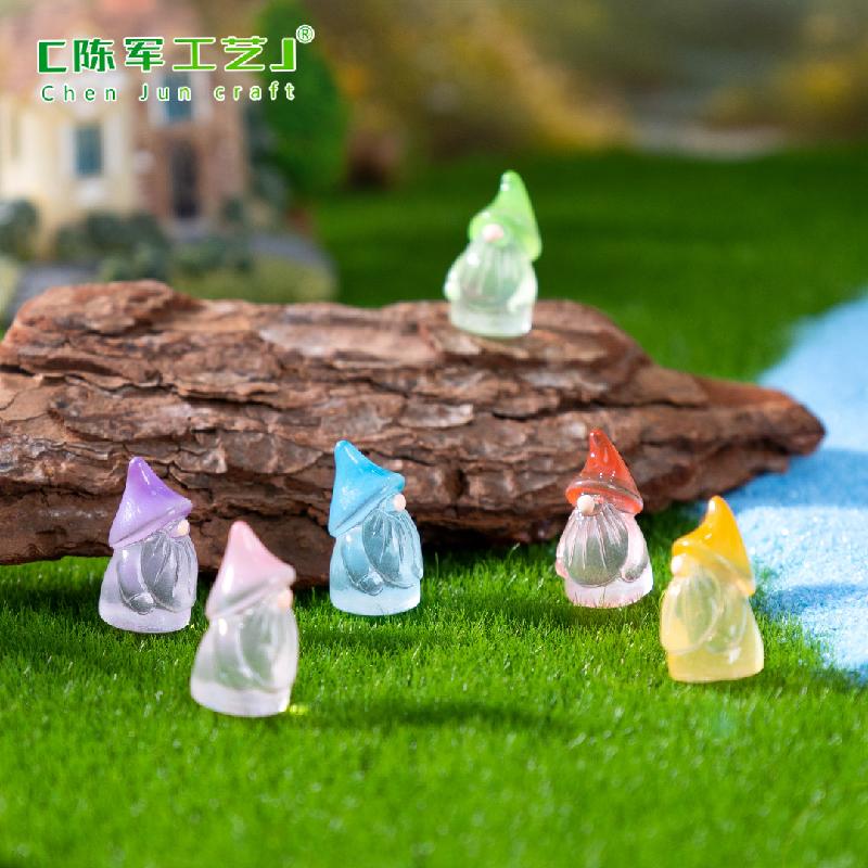 跨境新品微景观创意夜光复活节老人萌粒 DIY装饰品配件迷你小摆件