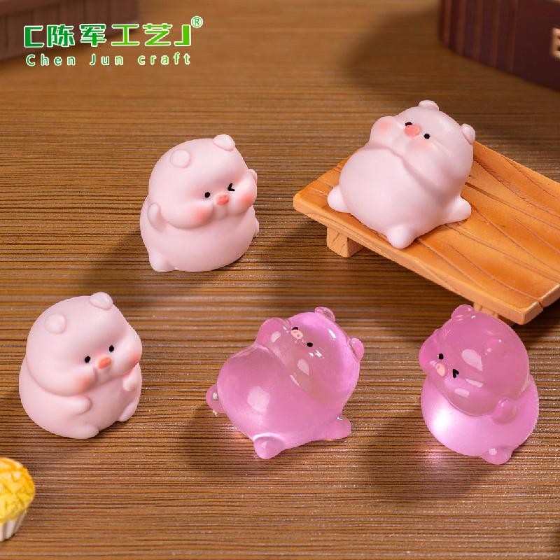 微景观创意可爱夜光圆圆小猪公仔娃屋 DIY装饰配件迷你桌面小摆件