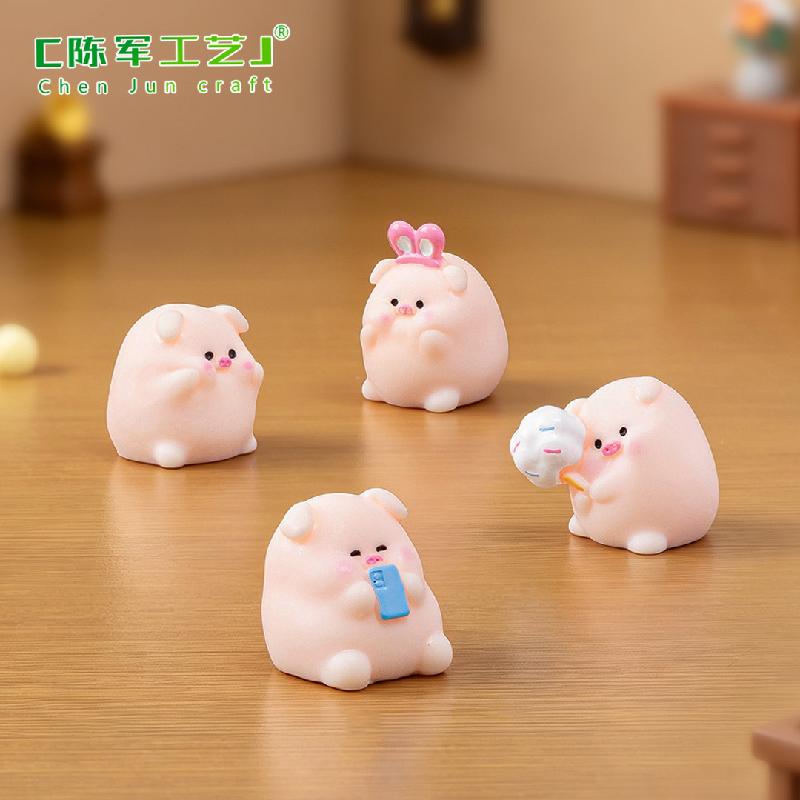 Tiểu cảnh heo con đáng yêu, phụ kiện trang trí xe hơi mini (ZC-472)
