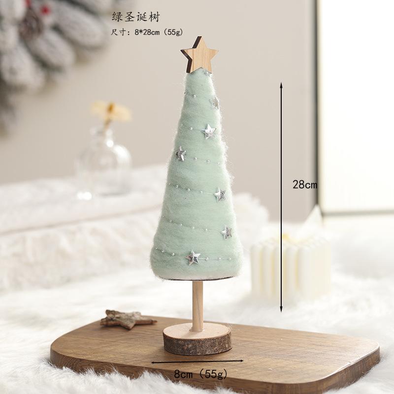 Đồ trang trí Giáng Sinh phong cách Bắc Âu - gỗ và len, bao gồm tuần lộc, ông già Noel, cây thông. Hoàn hảo cho trang trí bàn và không gian Giáng Sinh.