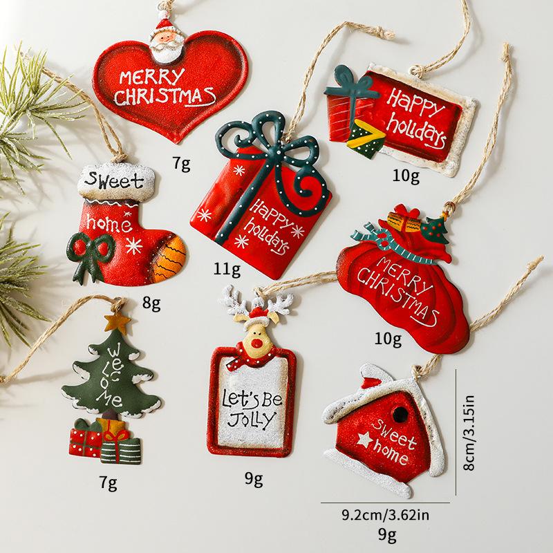 Trang trí Noel: Treo cây Noel ông già, người tuyết và tất