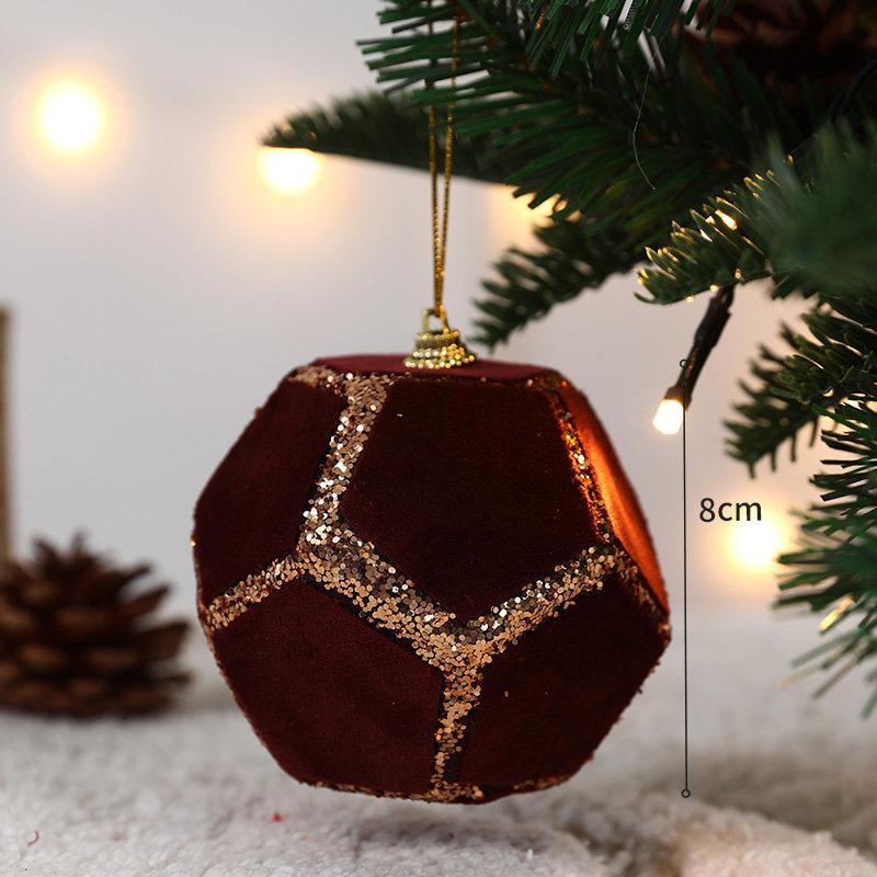 Trang trí Noel: Bóng cà phê, trang trí cây và không gian