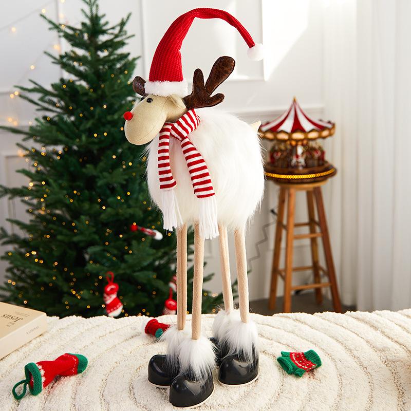 Trang trí Noel: Đồ chơi nai, trưng bày cửa sổ dịp lễ