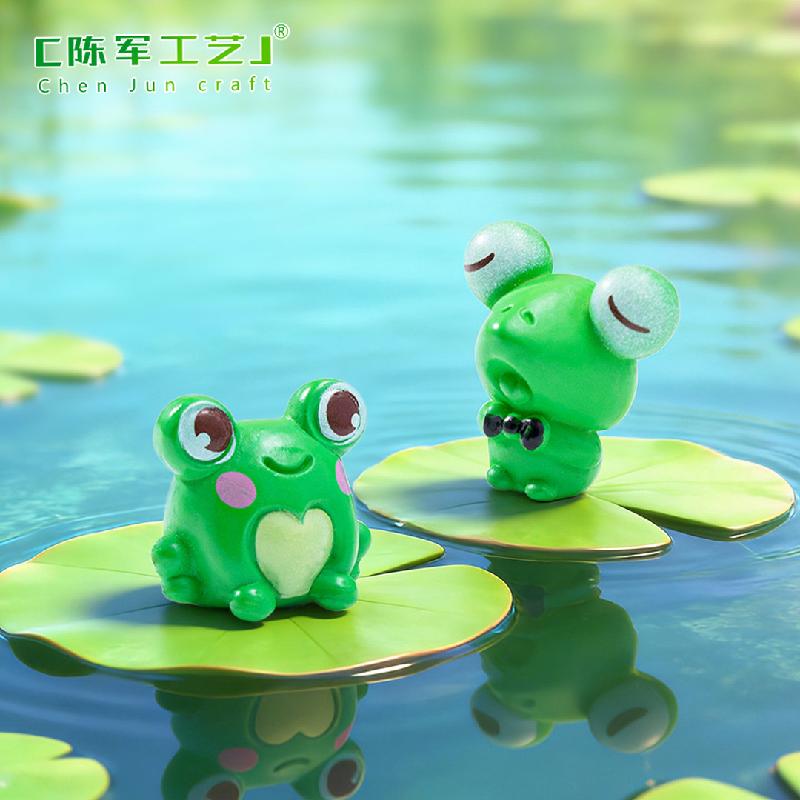 Tiểu cảnh vương quốc ếch, phụ kiện trang trí bể cá dễ thương mini (ZC-610)