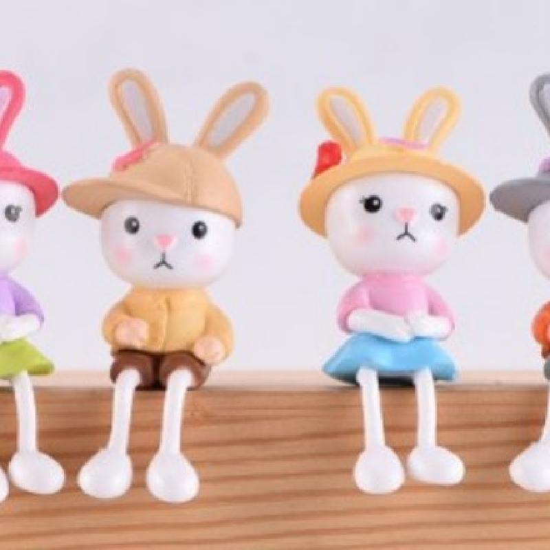 Móc khóa thỏ dài chân đội mũ dễ thương trang trí (ZC-837)