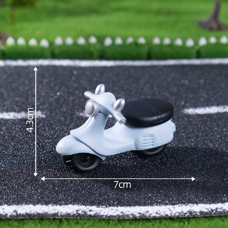 Tiểu cảnh xe máy cổ, đôi uyên ương DIY, búp bê mini, phụ kiện bàn tiểu cảnh sáng tạo (ZC-500)