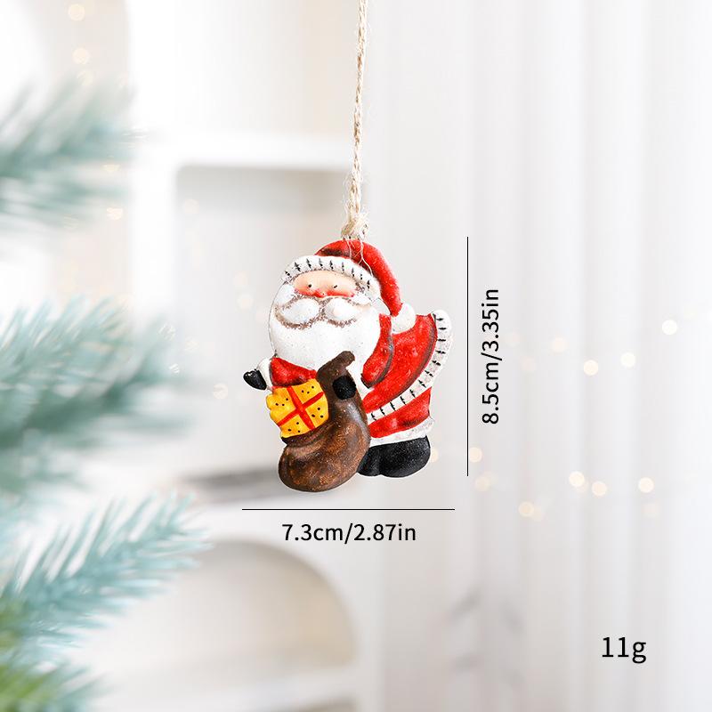 Trang trí Noel: Treo cây Noel ông già, người tuyết và tất