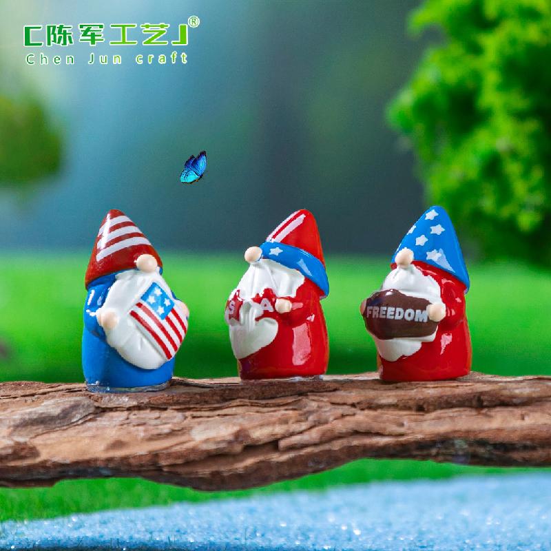 跨境外贸微景观创意自由小矮人公仔 DIY装饰品配件迷你树脂小摆件