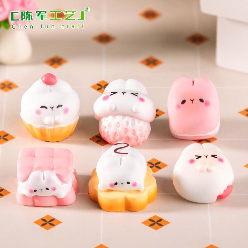 微景观创意兔兔饼干蛋糕仿真食玩 DIY奶油胶装饰品配件迷你小摆件