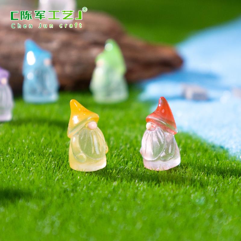 跨境新品微景观创意夜光复活节老人萌粒 DIY装饰品配件迷你小摆件