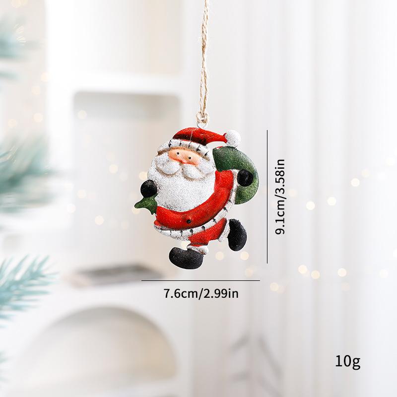 Trang trí Noel: Treo cây Noel ông già, người tuyết và tất