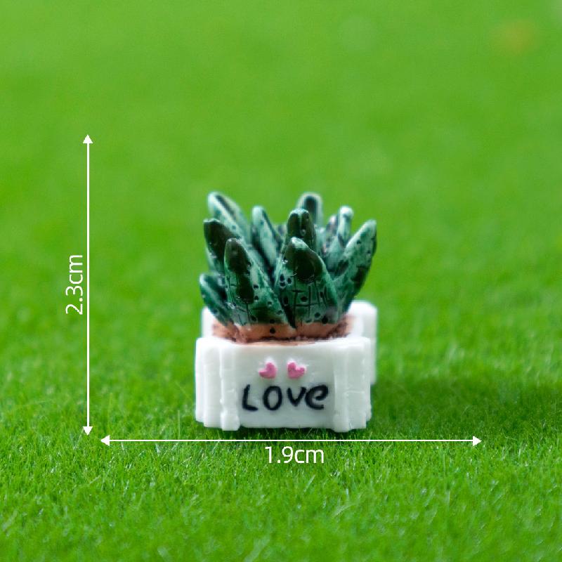 Tiểu cảnh LOVE và các nhân vật Zakka, trang trí cây cảnh (ZC-396)
