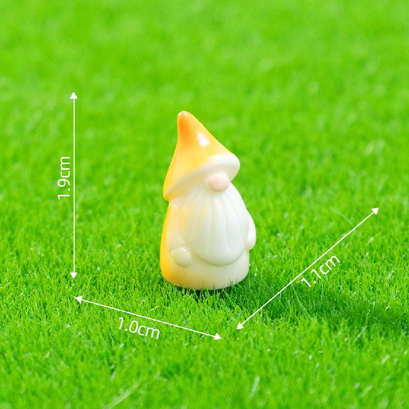 Chú lùn mô phỏng mini trang trí sân vườn tiểu cảnh (PK-699)