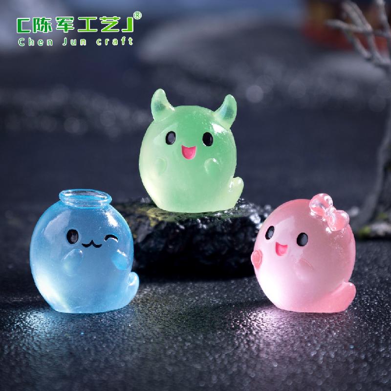 跨境新品微景观创意夜光小怪兽精灵 DIY装饰品配件迷你树脂小摆件