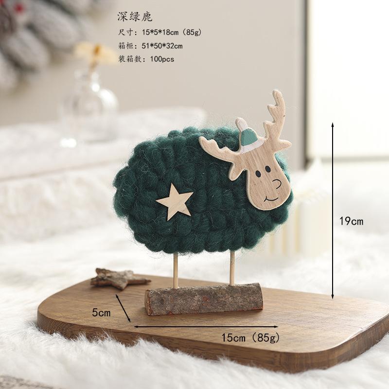 Đồ trang trí Giáng Sinh phong cách Bắc Âu - gỗ và len, bao gồm tuần lộc, ông già Noel, cây thông. Hoàn hảo cho trang trí bàn và không gian Giáng Sinh.