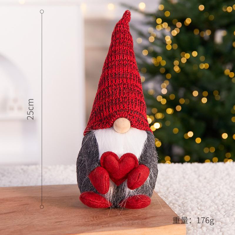 Trang trí Noel: Ông già Noel để bàn, trang trí DIY ấn tượng