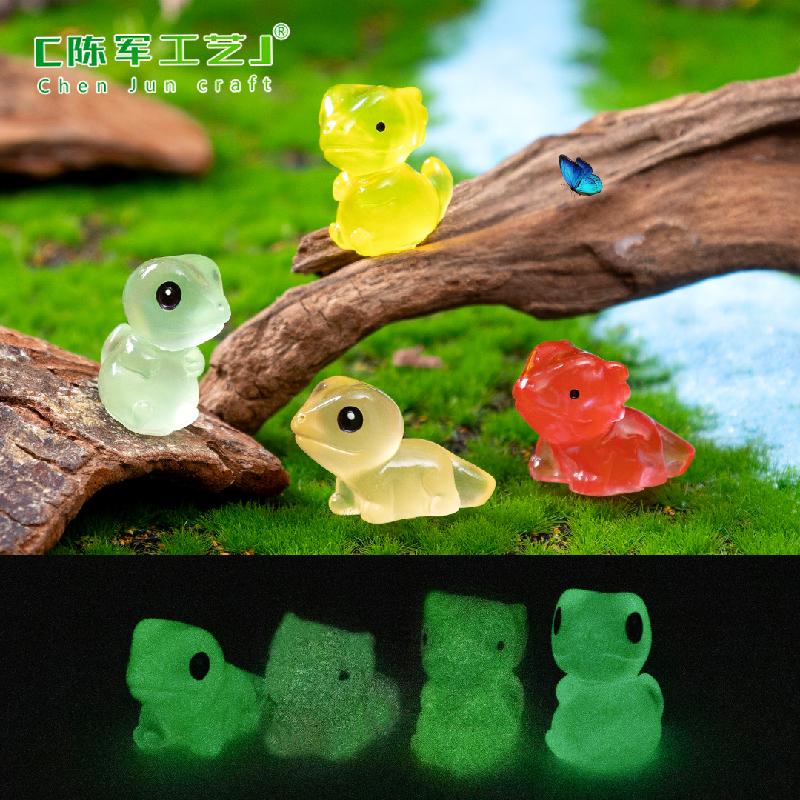 跨境新品微景观创意夜光爬宠大小眼守宫 DIY装饰品配件迷你小摆件