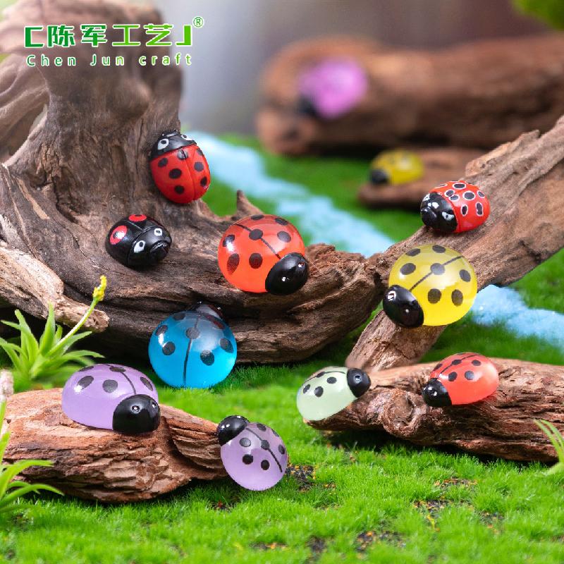 Tiểu cảnh bọ cánh cam phát sáng, sân vườn DIY, phụ kiện bàn tiểu cảnh mini đáng yêu (ZC-496)