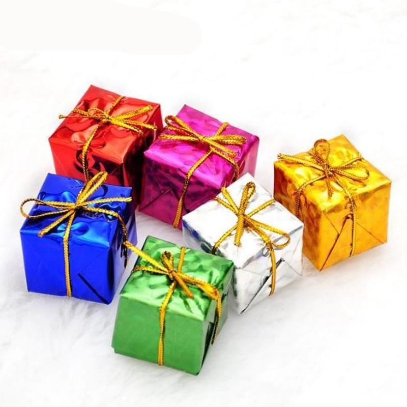 Đồ trang trí cây thông Noel 2023: phụ kiện xốp, hộp quà Giáng Sinh, kích thước 2CM-8CM, hiệu ứng laser.